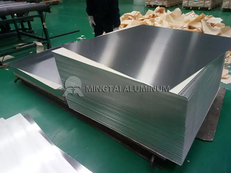 Khám Phá Tấm Nhôm 4mm Đẹp Mắt Cho Không Gian Của Bạn
